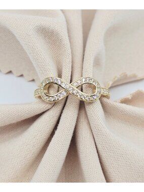 Unique 14K Karat Solid Yellow Gold Designer Infinity Symbol CZ Ring - Size 7.75